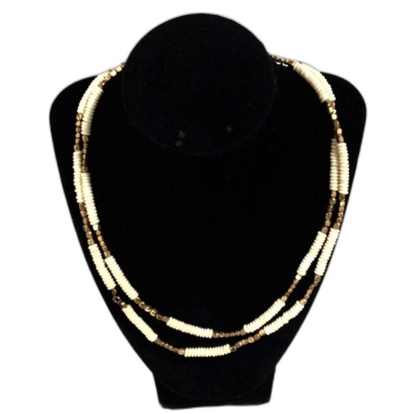 Elegant Gold tone & Cream Beaded Long Necklace - Stylish Women's Fashion Jewelry - Picture 3 of 10